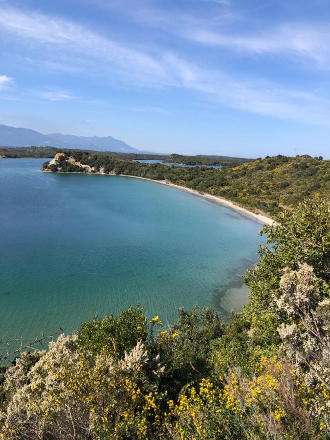 Mare E Monti Apartment Aléria Екстериор снимка